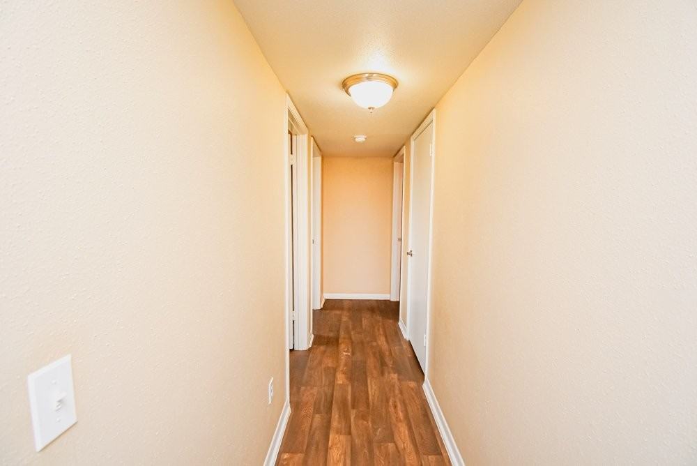 1501 S Bolton St - Photo 6 of 19