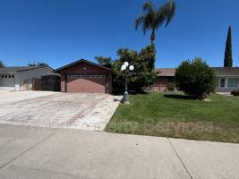 featured image of 930 Graywood Cir