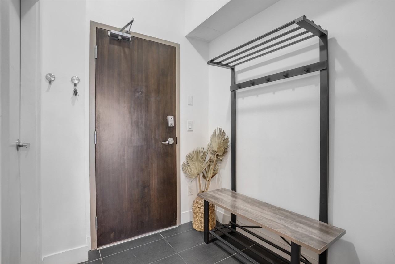33 West Pender Street #3XX - Photo 3 of 21