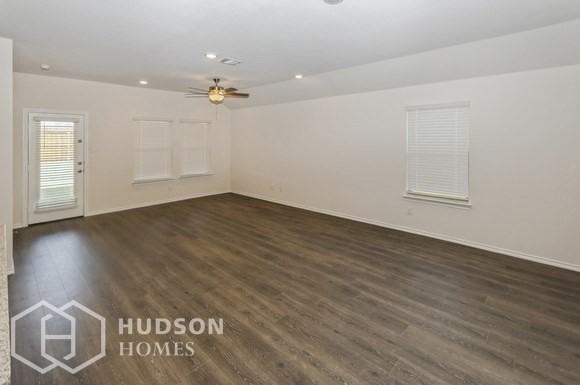 3102 Channing Dr - Photo 4 of 13