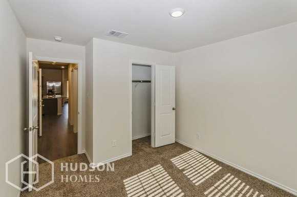 3102 Channing Dr - Photo 5 of 13