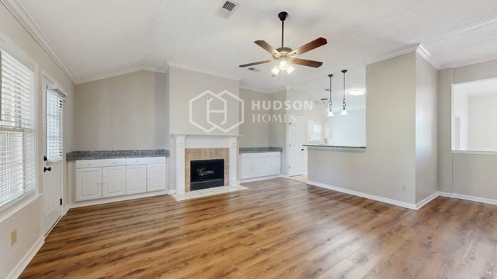 5039 Wolfchase Farms Pkwy - Photo 6 of 40