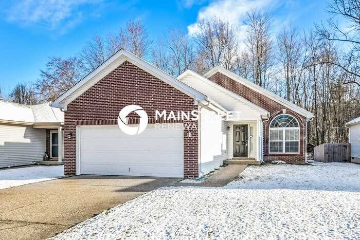 11105 Meadow Chase Ct - Photo 2 of 15