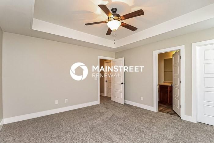 20450 Castle Ridge Rd - Photo 7 of 18