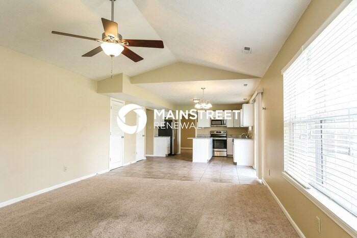 2820 Coopersmith Ct - Photo 5 of 17