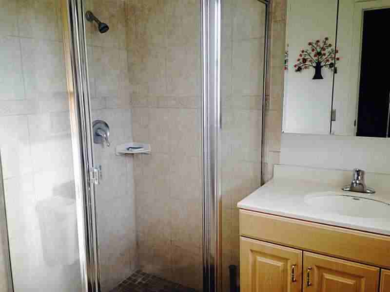 11370 NW 37th Pl - Photo 3 of 8