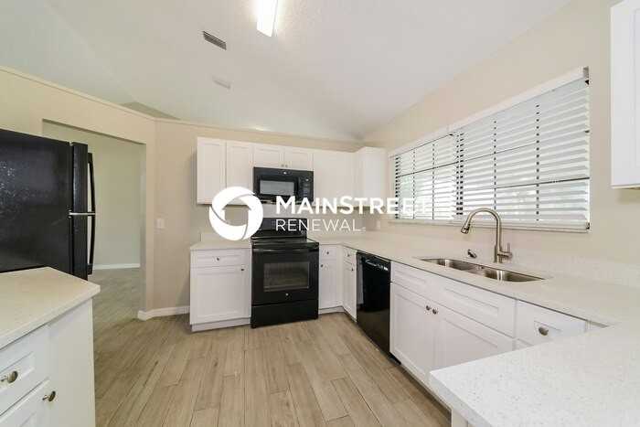 5665 Ansonia Ter - Photo 5 of 15