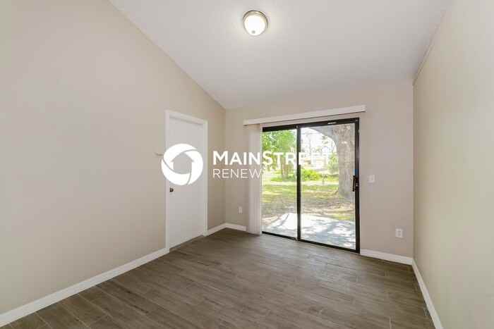5665 Ansonia Ter - Photo 7 of 15