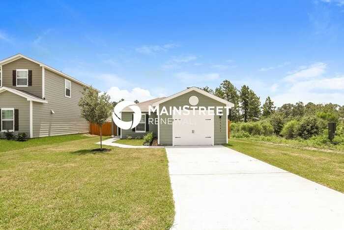 25261 Dickens Dr - Photo 3 of 16