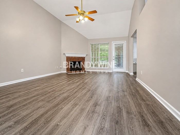 5597 Blackburg Dr #5597 - Photo 4 of 24