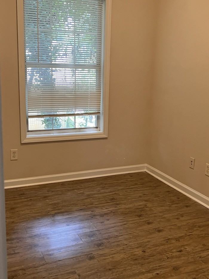 3940 Stutz St - Photo 5 of 7