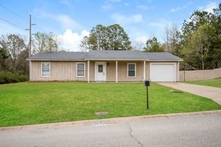 225 Rockingham Rd - Photo 1 of 1