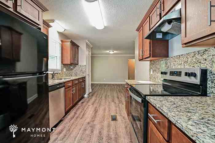 313 Chapelwhite Rd - Photo 6 of 12