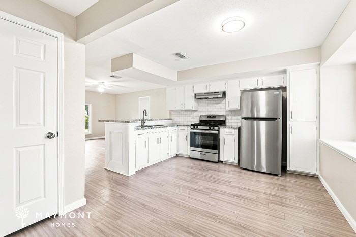 742 Branding Iron Ln - Photo 4 of 14