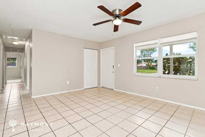 8221 Jacaranda Ave - Photo 5 of 14