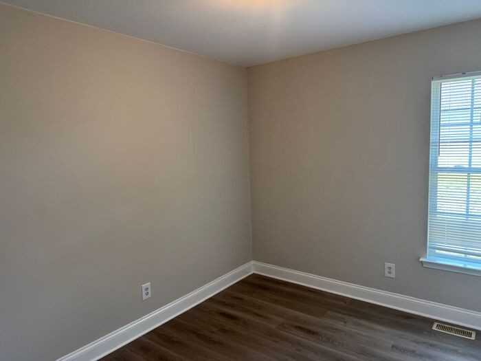 417 Pleasant Ave - Photo 6 of 8