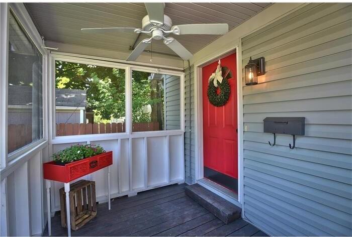 11 W 80th St - Photo 2 of 19