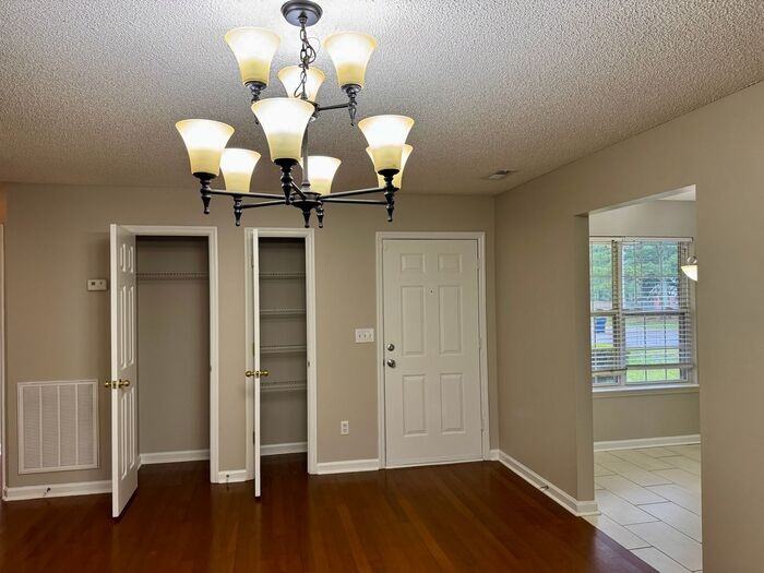 103 Balsam Poplar Way - Photo 5 of 23