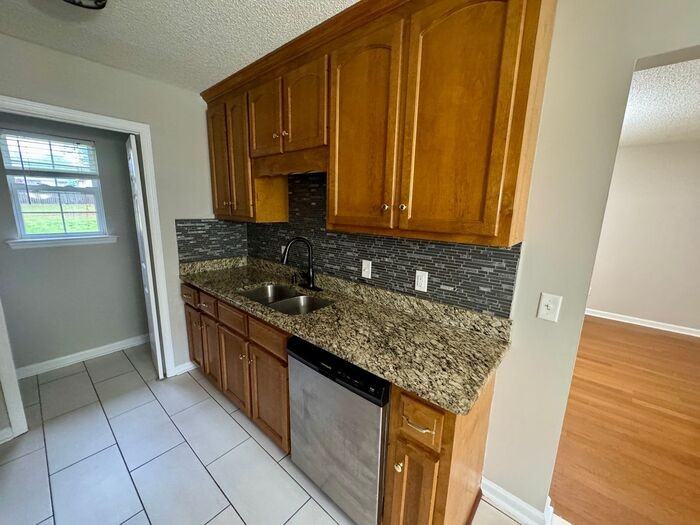 103 Balsam Poplar Way - Photo 6 of 23