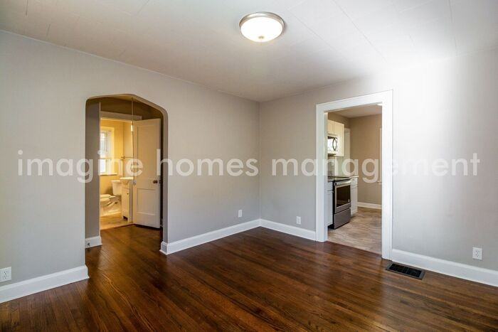 3704 Brotherton Rd - Photo 6 of 17