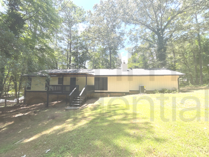512 Raven Springs Trl - Photo 2 of 27