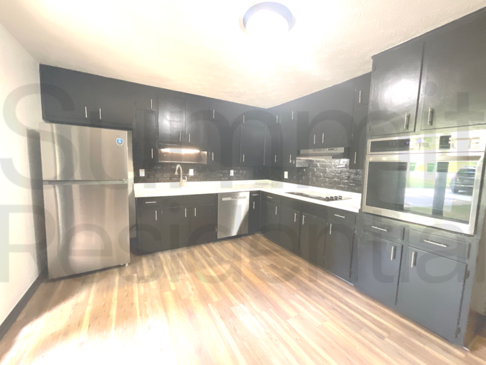 512 Raven Springs Trl - Photo 7 of 27