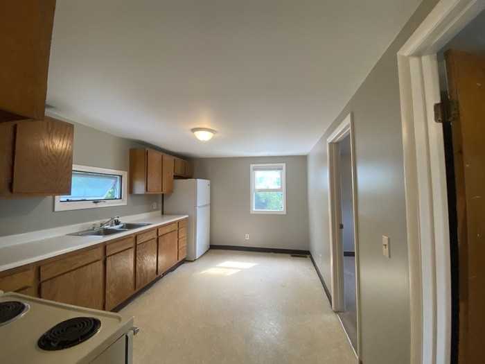 682 Huntington St #2 - Photo 4 of 19
