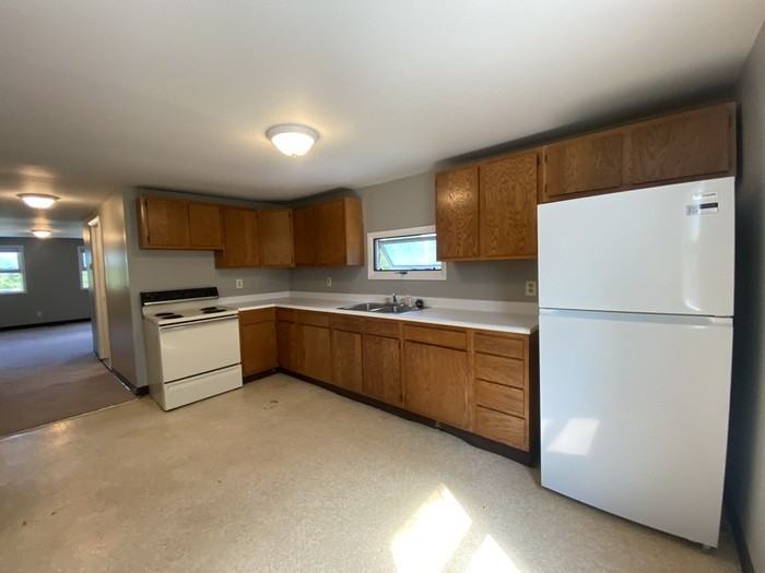 682 Huntington St #2 - Photo 5 of 19