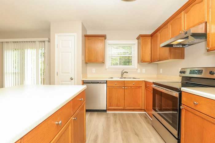 415 Country Village Dr - Photo 6 of 16