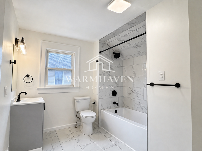 2137 12th St Sw - Photo 7 of 13