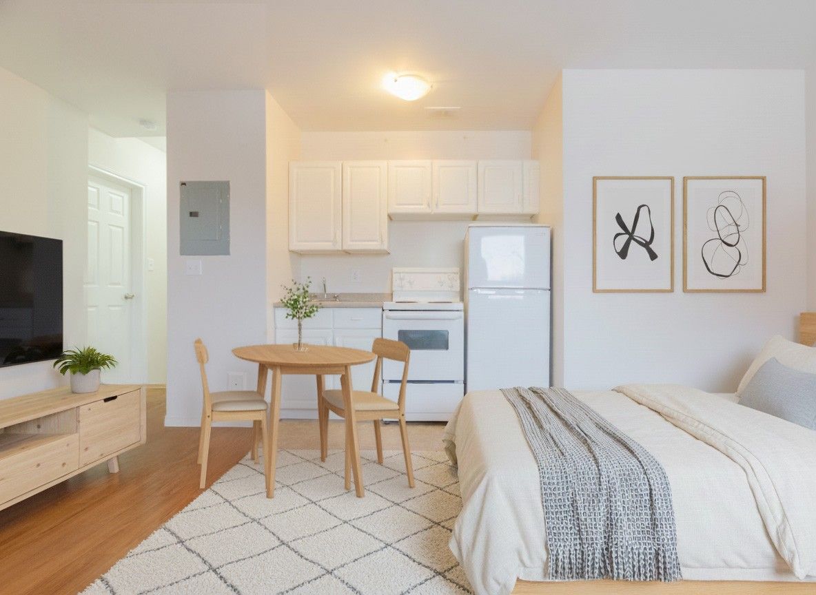 236 Jogues Street - Photo 2 of 10