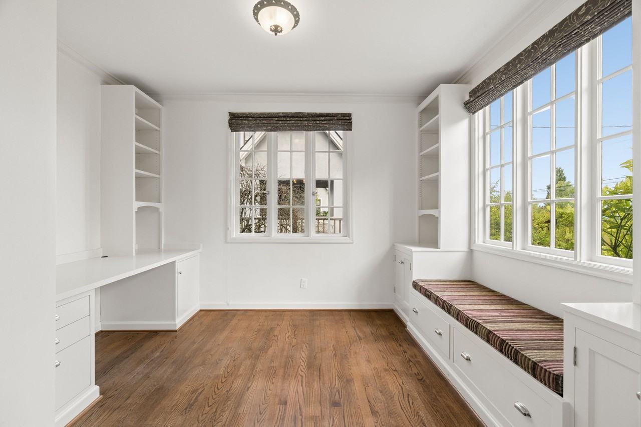 1524 Sw Myrtle St #NA - Photo 6 of 50