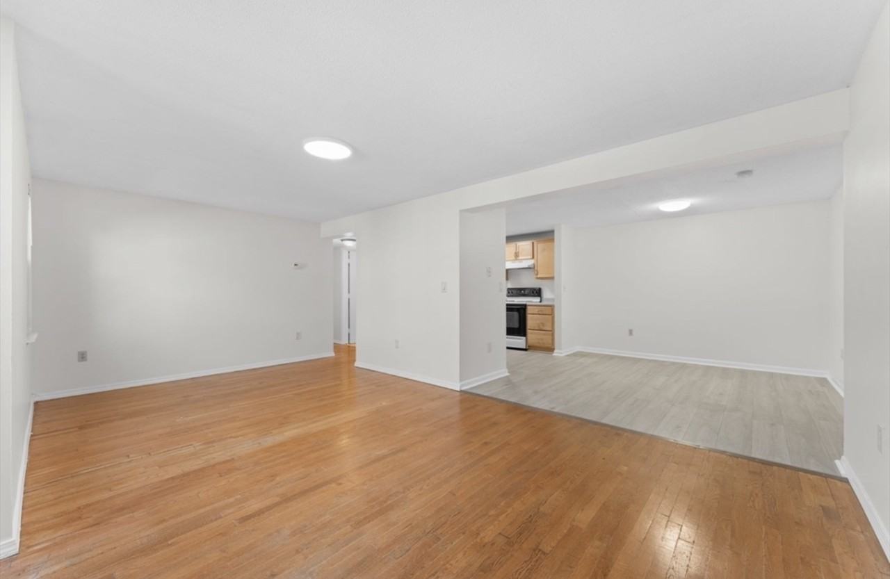 35 Eagle Ave - Photo 3 of 10