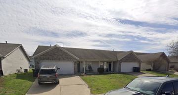 featured image of 2121 Fincastle Way #A