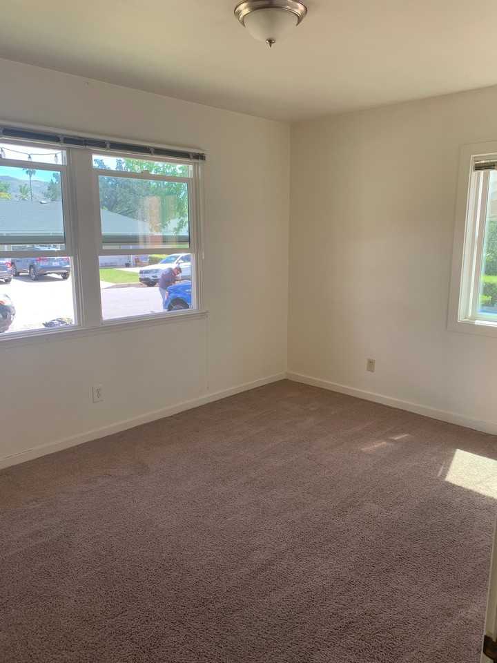 304 La Canada Dr #NA - Photo 6 of 8