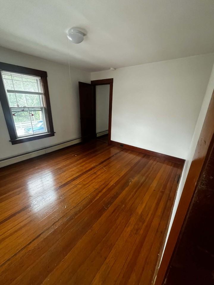 173 Island St #3 - Photo 7 of 8