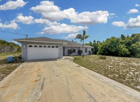 featured image of 2362 Ne 21st Ave #NA