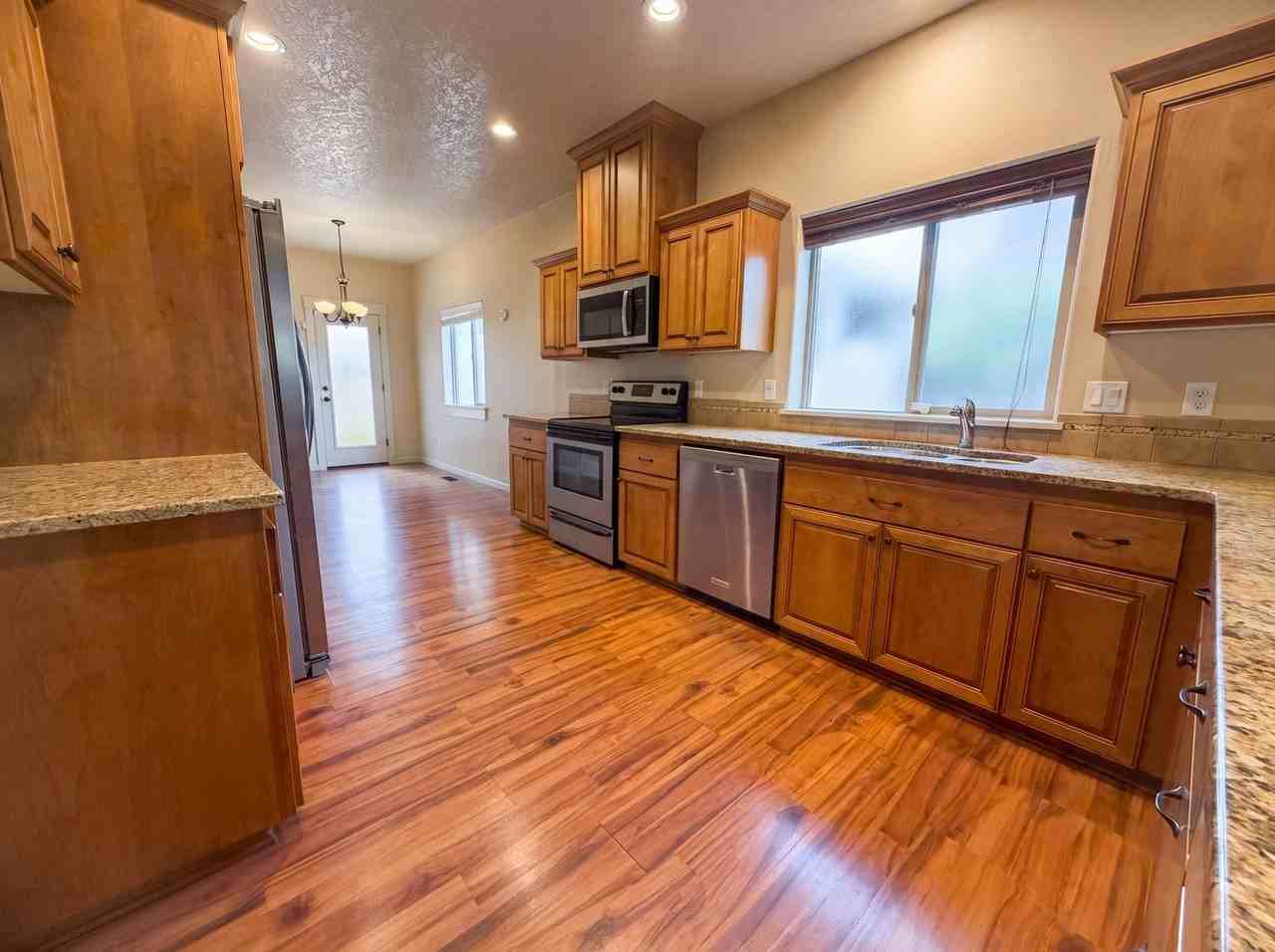 2818 Se Condor Ave #NA - Photo 7 of 14