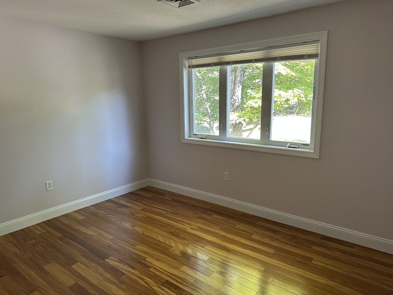 60 Heather Ct - Photo 6 of 14
