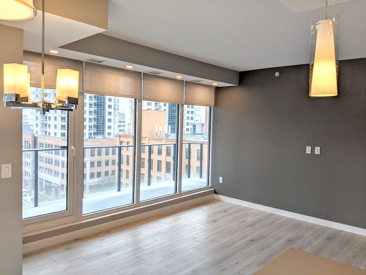 10180 - 10180 103 St Nw - Photo 2 of 16
