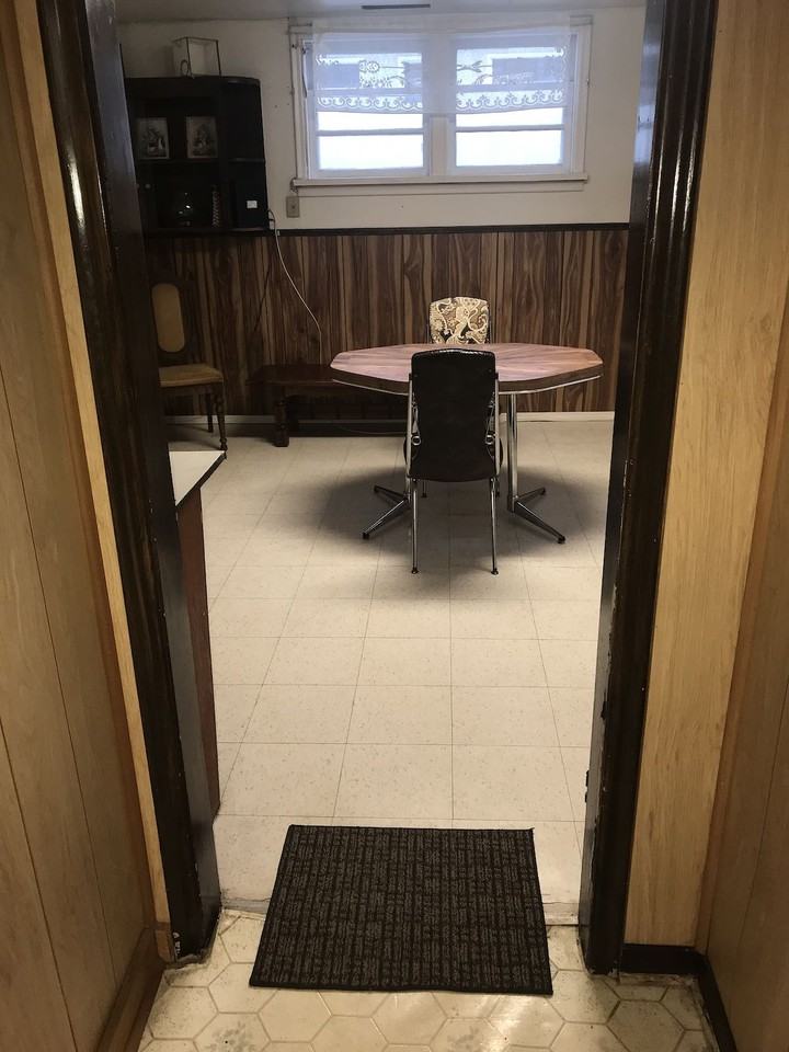11424 104 St Nw - Photo 2 of 10