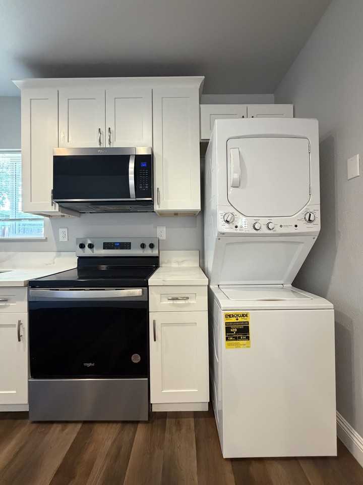 3130 Kaiser Way #NA - Photo 5 of 14