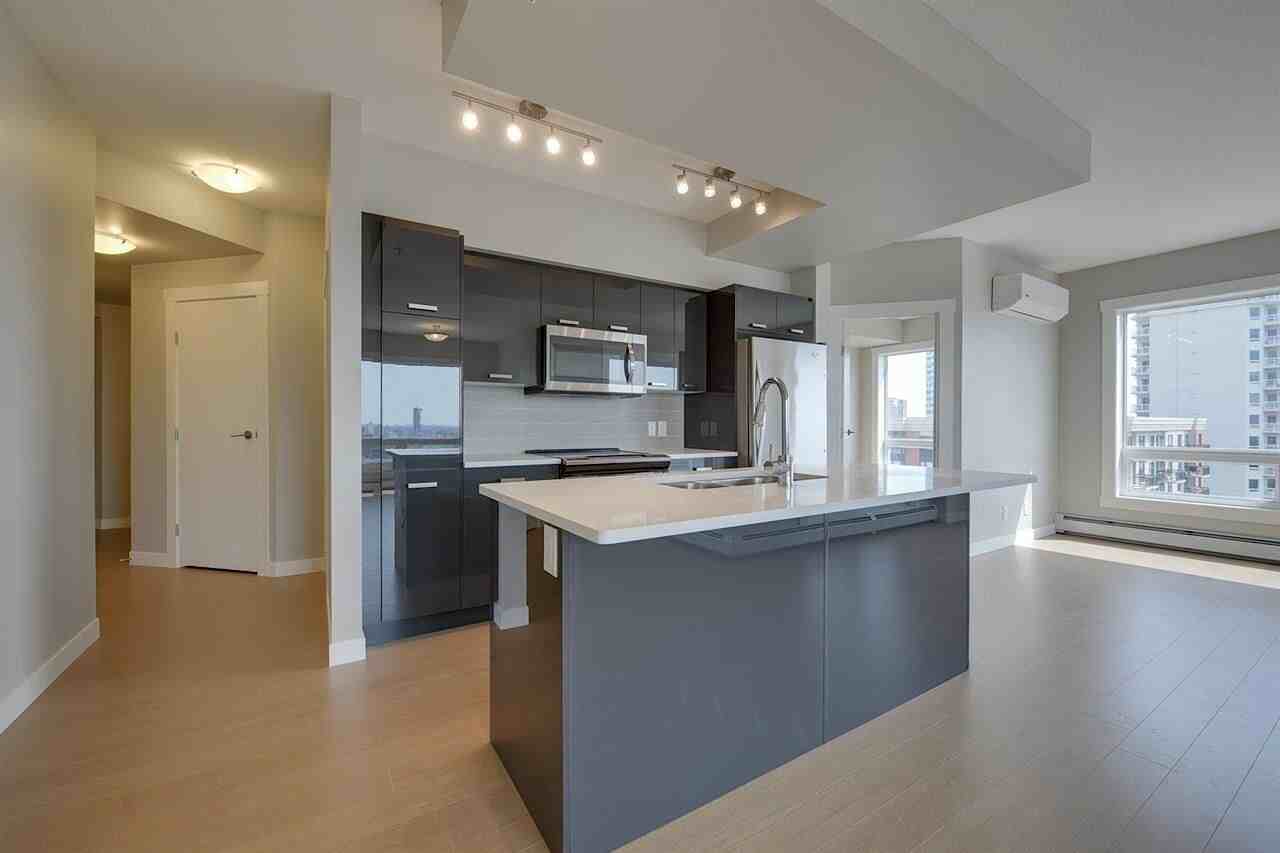10410 - 10410 102 Avenue Northwest - Photo 3 of 18
