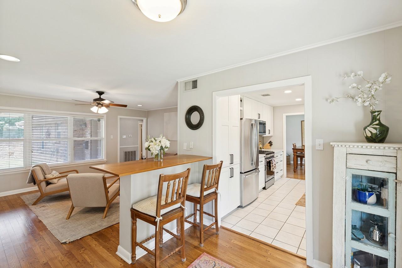 10031 Timberoak Dr #NA - Photo 3 of 18