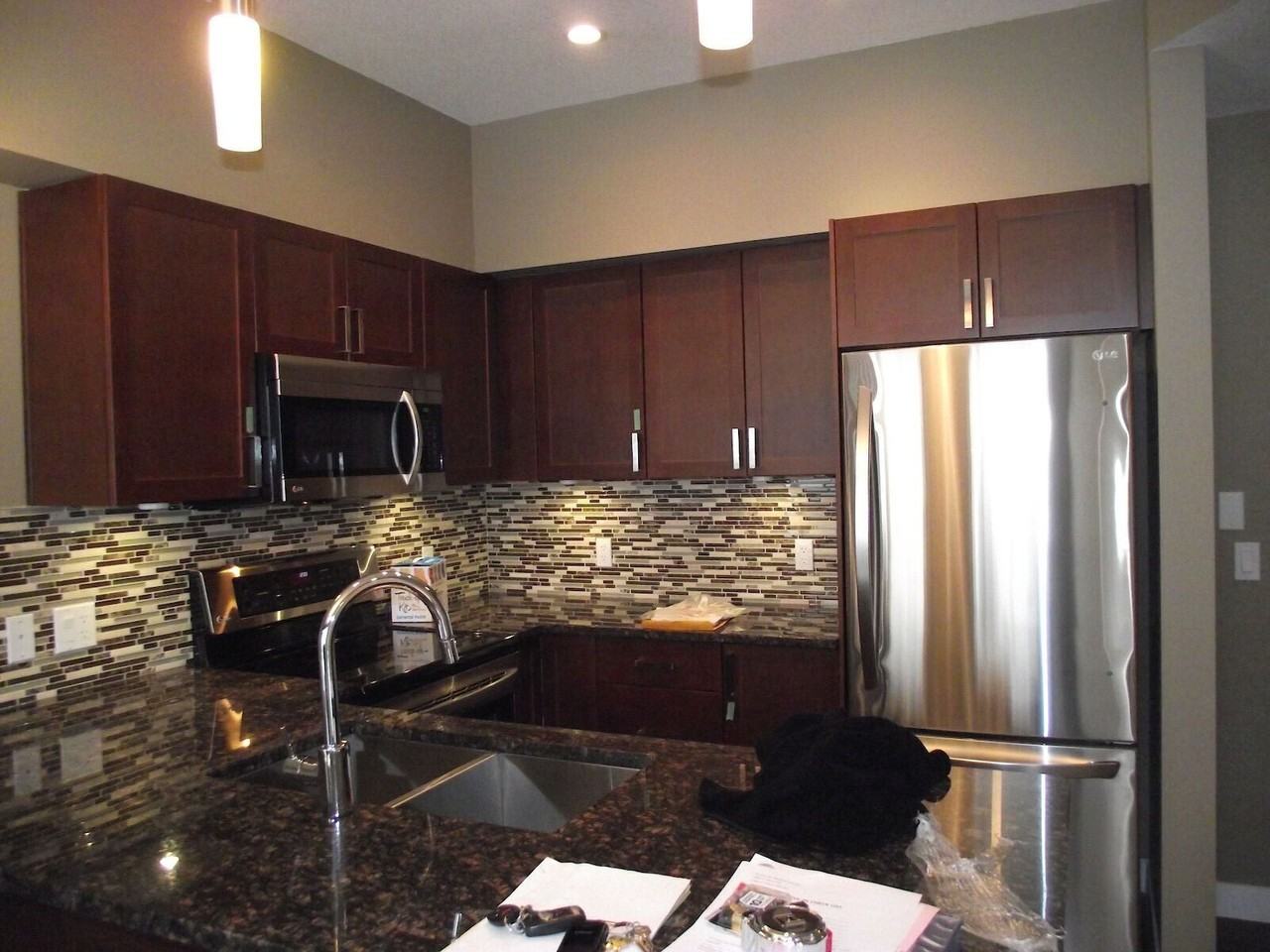 4303 - 4303 1 Street Northeast - Photo 4 of 12