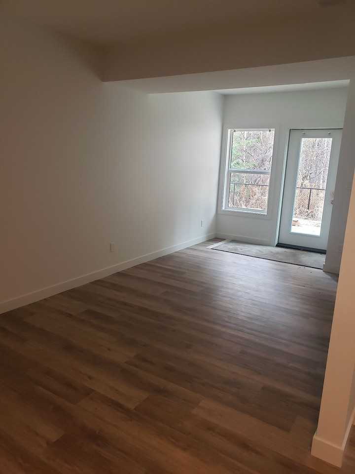 5122 213a St Nw - Photo 2 of 13