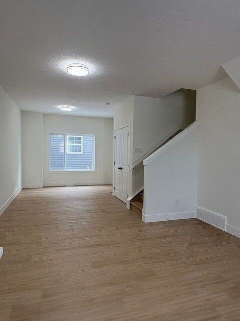 9844 155 St Nw - Photo 3 of 18