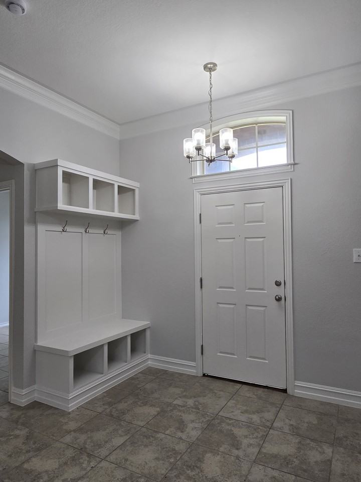 2801 Emerson Ln #NA - Photo 2 of 12
