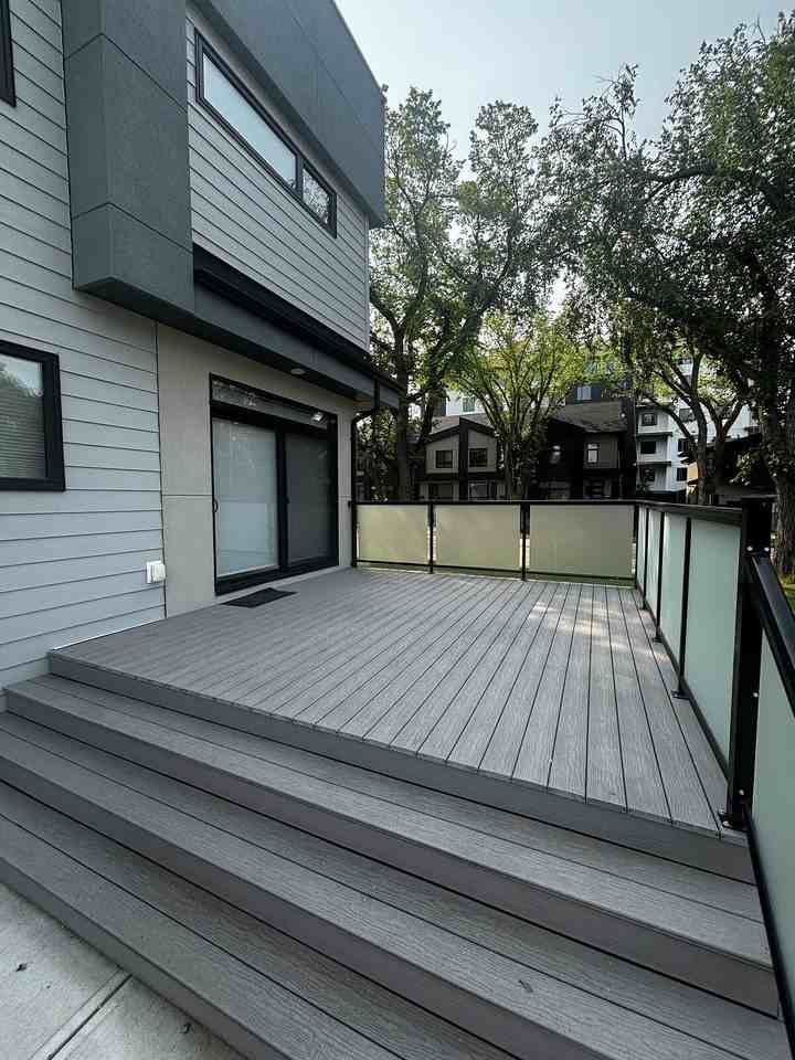 11606 89 Ave Nw - Photo 4 of 34