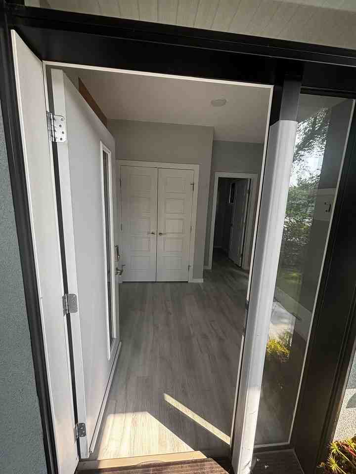 11606 89 Ave Nw - Photo 5 of 34